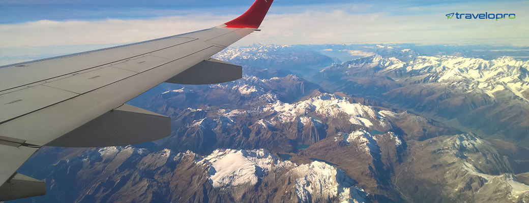 Airline-Website-UX-Mistakes-and-Best-Practices-Targeting-Economy-Travelers